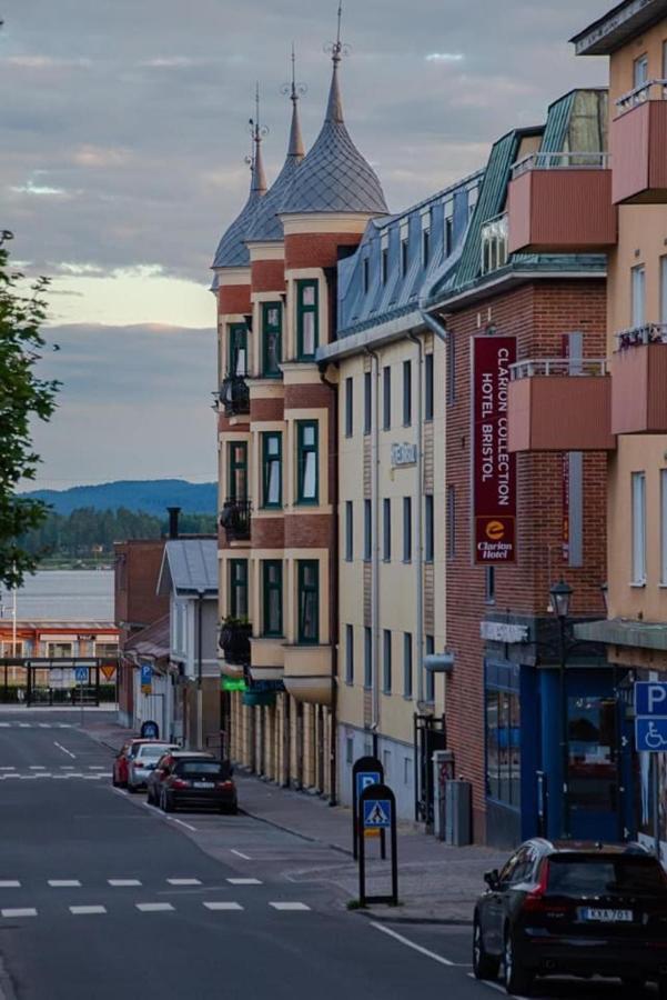Home Hotel Bristol أرفيكا المظهر الخارجي الصورة
