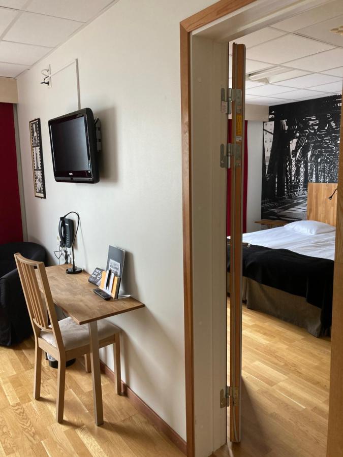 Home Hotel Bristol أرفيكا المظهر الخارجي الصورة